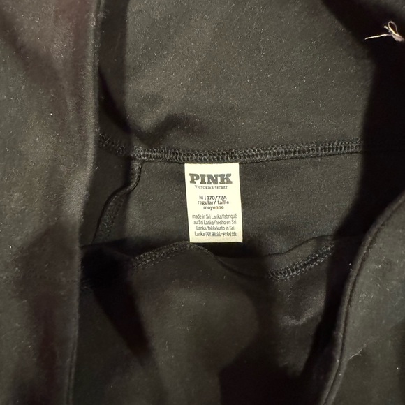 Victoria’s Secret Pink Racing Collection Yogas - Picture 3 of 3